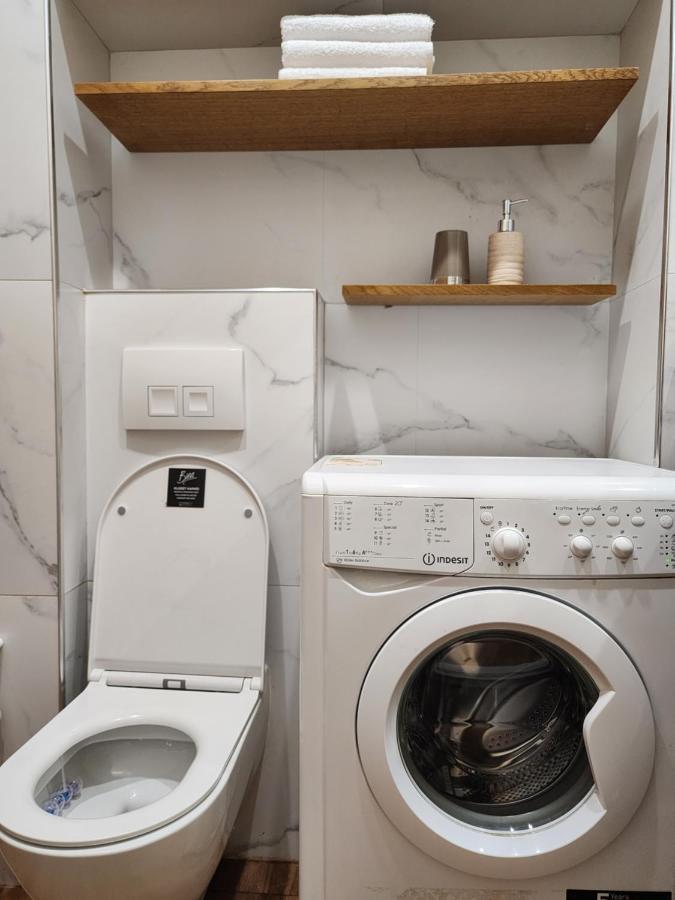 Be My Guest Apartment Tiranë Ngoại thất bức ảnh